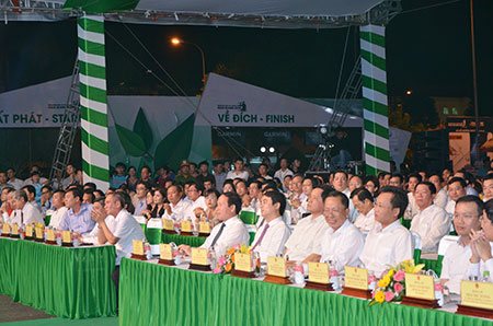 Ấn tượng giải marathon quốc tế “Mekong delta marathon” Hậu Giang 2020